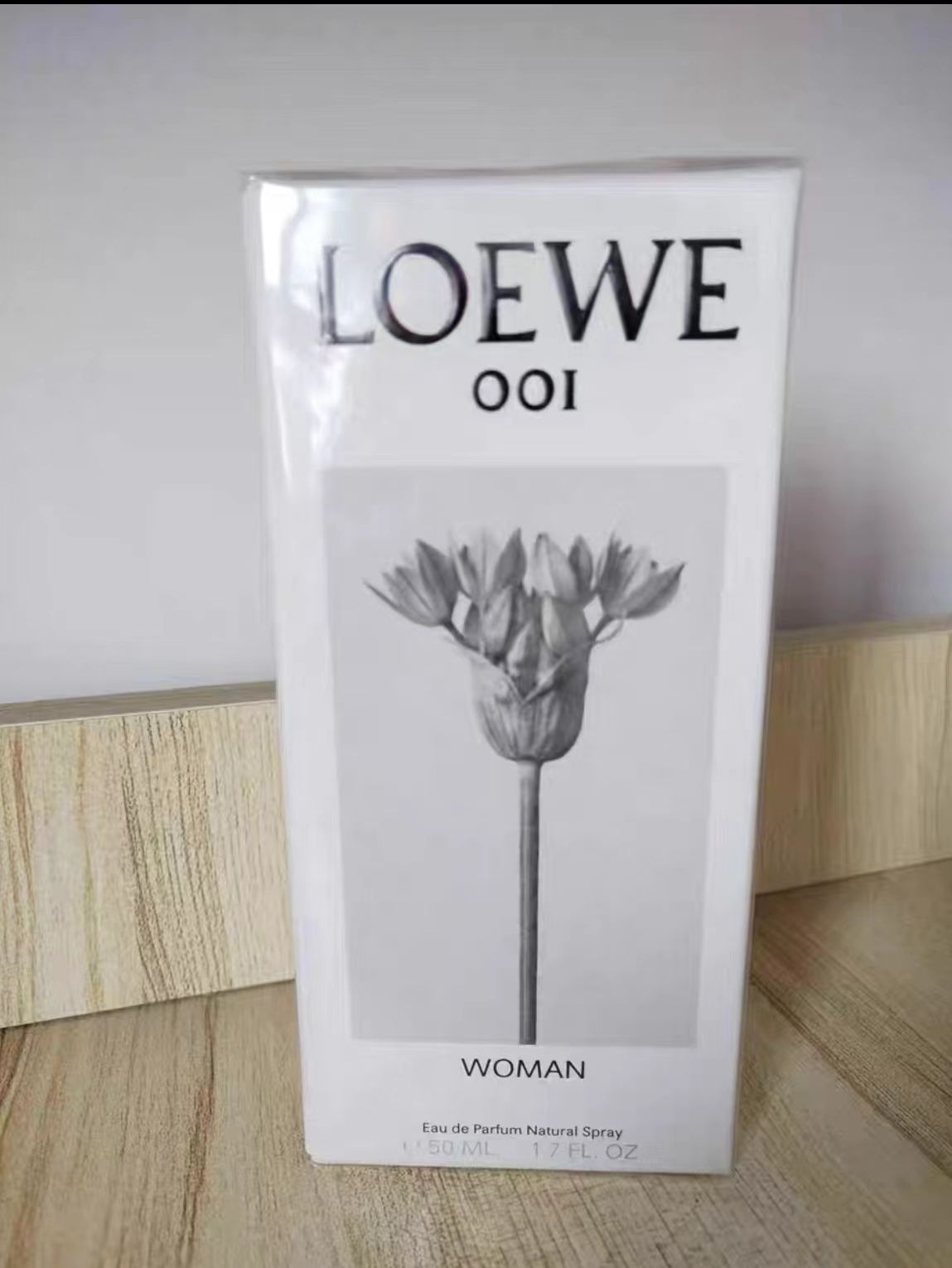 西班牙直邮Loewe罗意威001清晨事后香水 破晓缠绵礼物 女香女浓香50ML